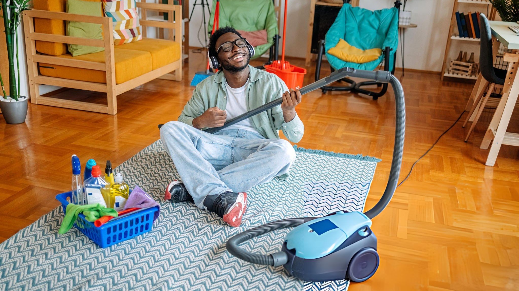 Deep cleaning commercial carpets in an office using equipment for a low-chemical, residue-free result